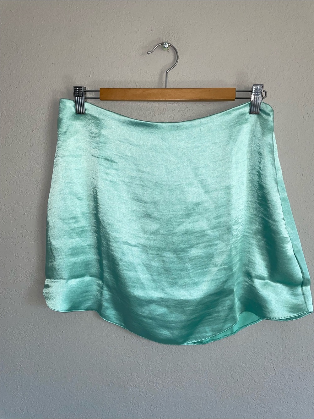 Satin A-Line Skirt in Mint Green sz 12
